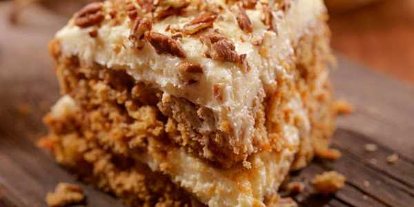 Easy No-Fail Moist Carrot Cake With Cream Cheese Frosting Anyone Can Make